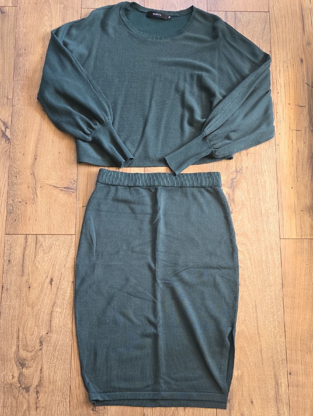 Cropped Knit Skirt Set in Deep Forest Green
